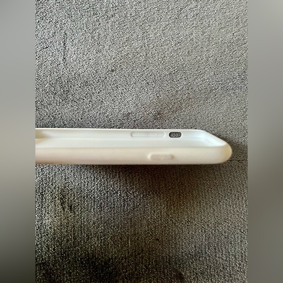 Simple Graphic iPhone 8 Case - Picture 3 of 3